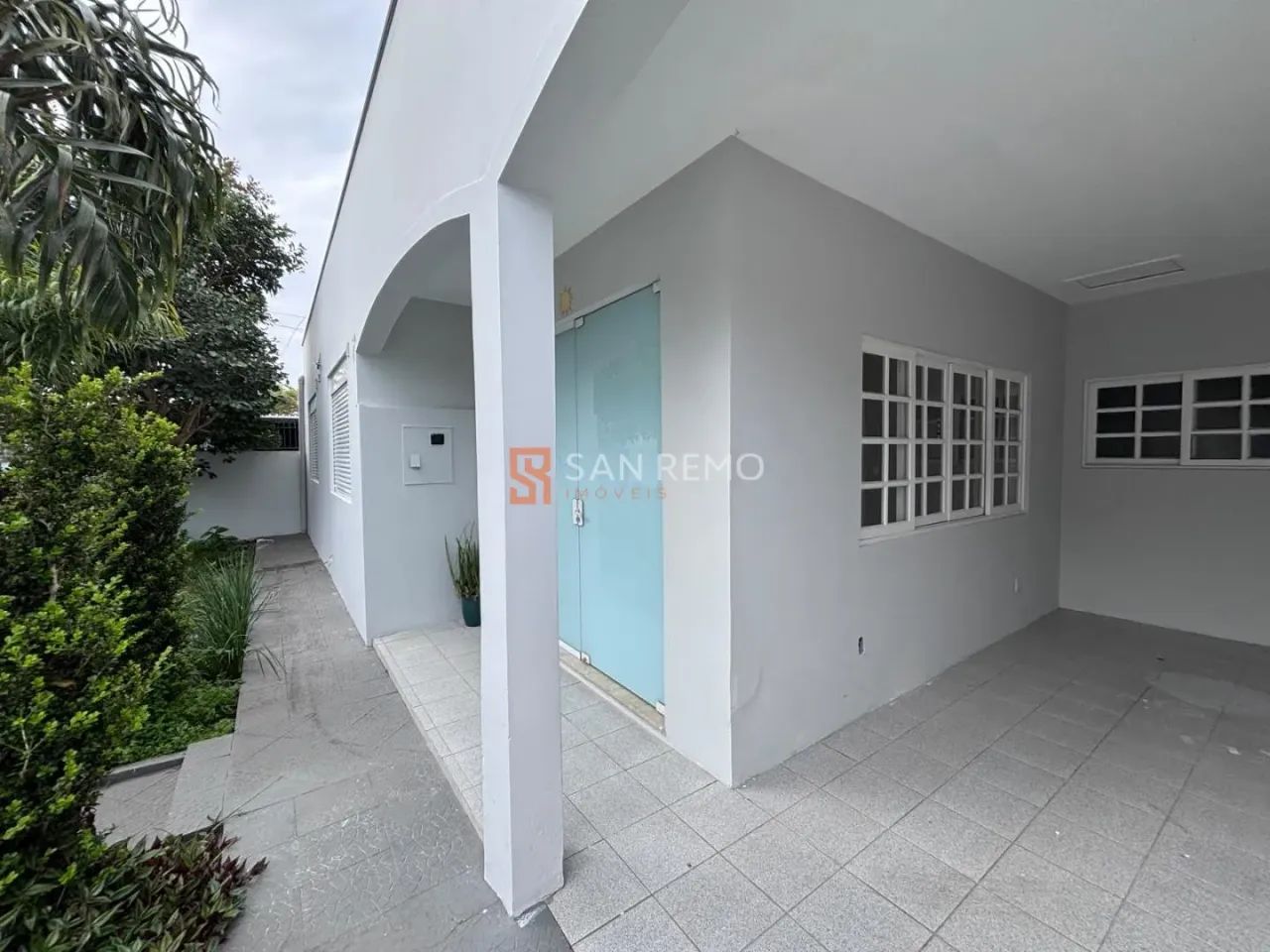 Santa Mônica | Casa 4 quartos, sendo 1 suite
