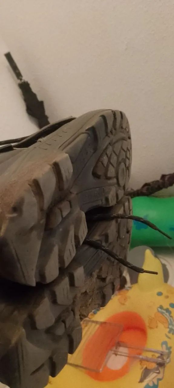 Bota bico de ferro - Foto 5