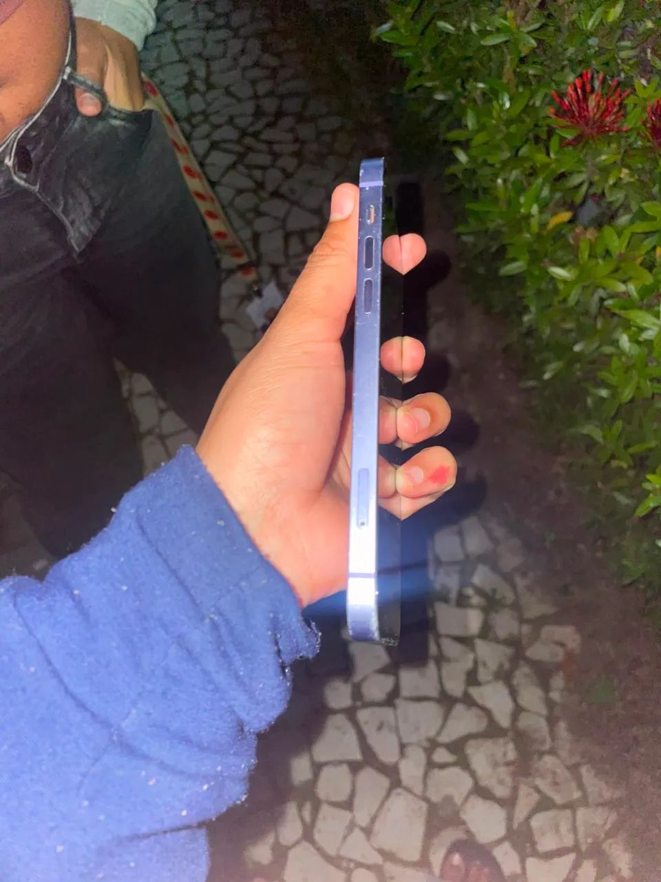 iPhone 12, lilás - 128 gigas - Foto 3