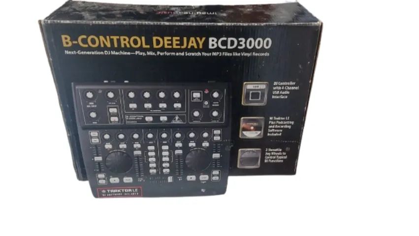 Mesa Dj Behringer Bcd3000 - Ligando - Sem Teste (Usado) - Foto 4