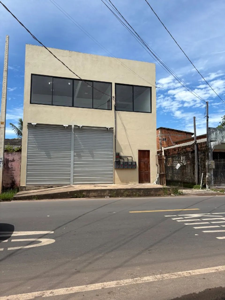 Terreno com 2 pontos comercias recém construídos, 2 kit net, casa em obra,  - Foto 5