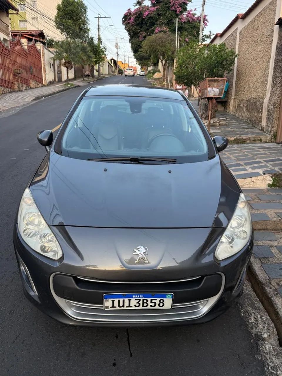 Peugeot 308 308 Feline 2.0 Flex 16V 5p Aut. 2013
