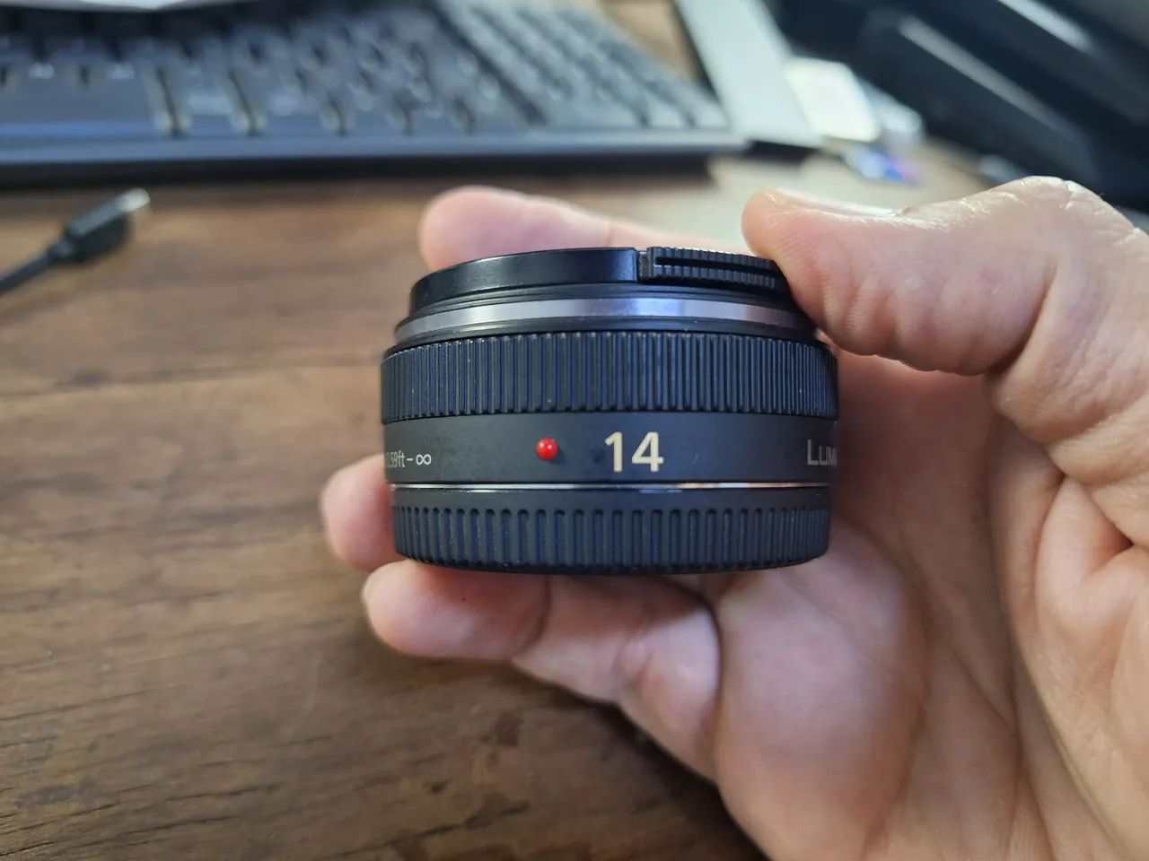 Lente Lumix 14mm 2.5 Micro Four thirds