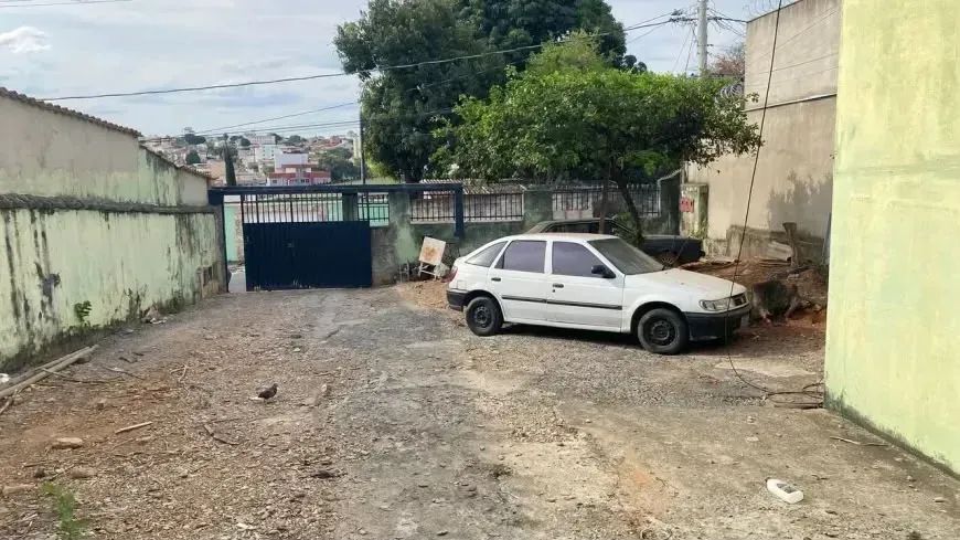 Terreno com 600m² (12x50) - Foto 2