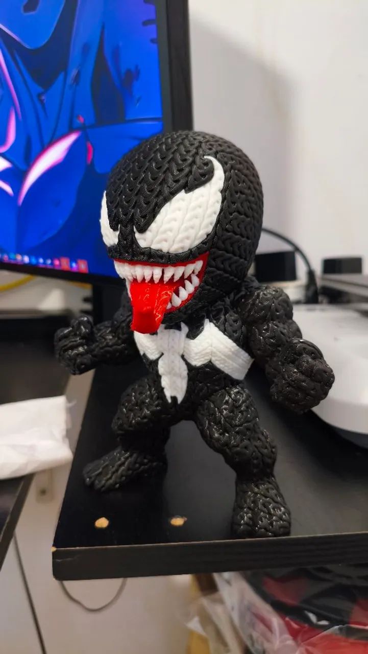 Venom Marvel boneco 3d 18cm - Foto 2