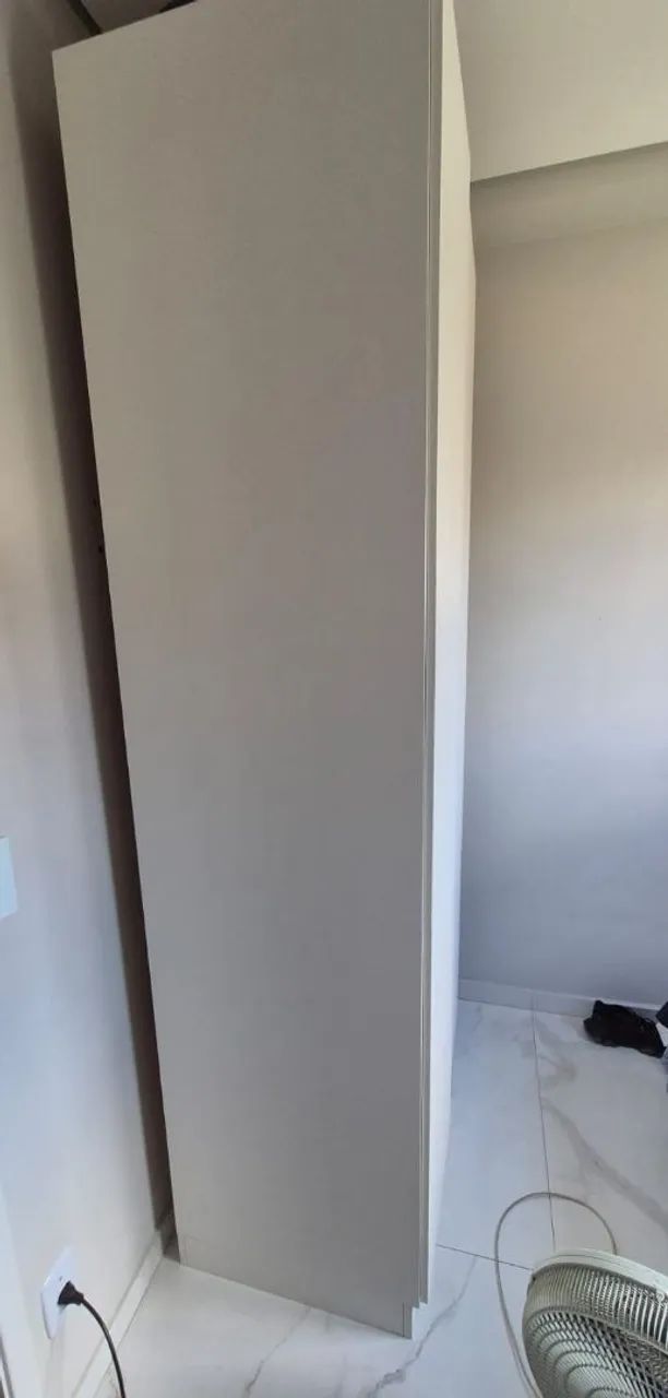 Excelente Guarda-Roupa 90 cm - Foto 4