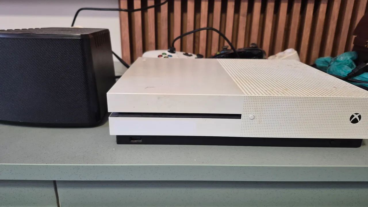 X box one S