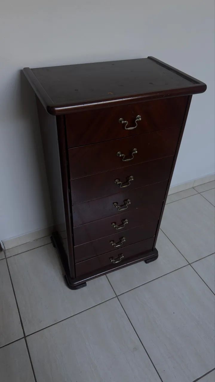 Para vender rápido. Móveis gerais
