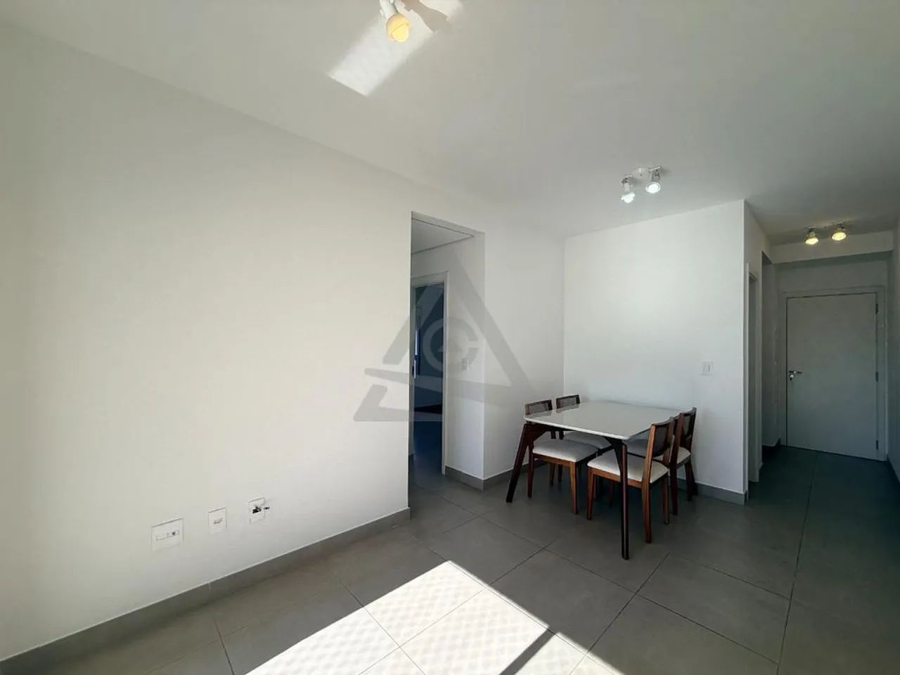 Apartamento para alugar em Campinas, Jardim Guanabara, com 2 quartos, com 58 m² - Foto 3