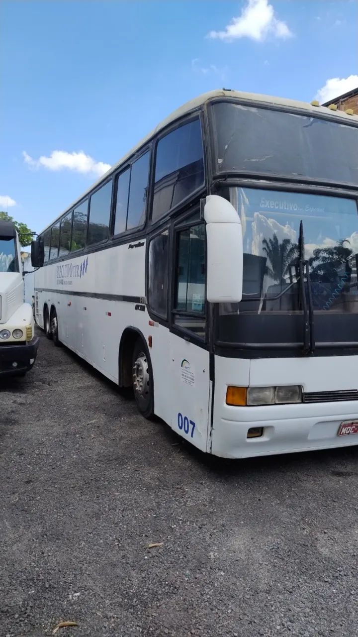 ônibus Marcopolo Mercedes o400