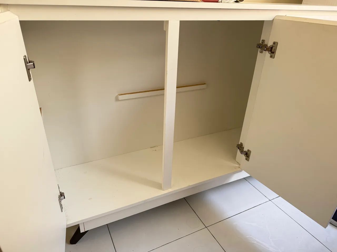 Balcão de madeira para recepção ou sala  - Foto 3