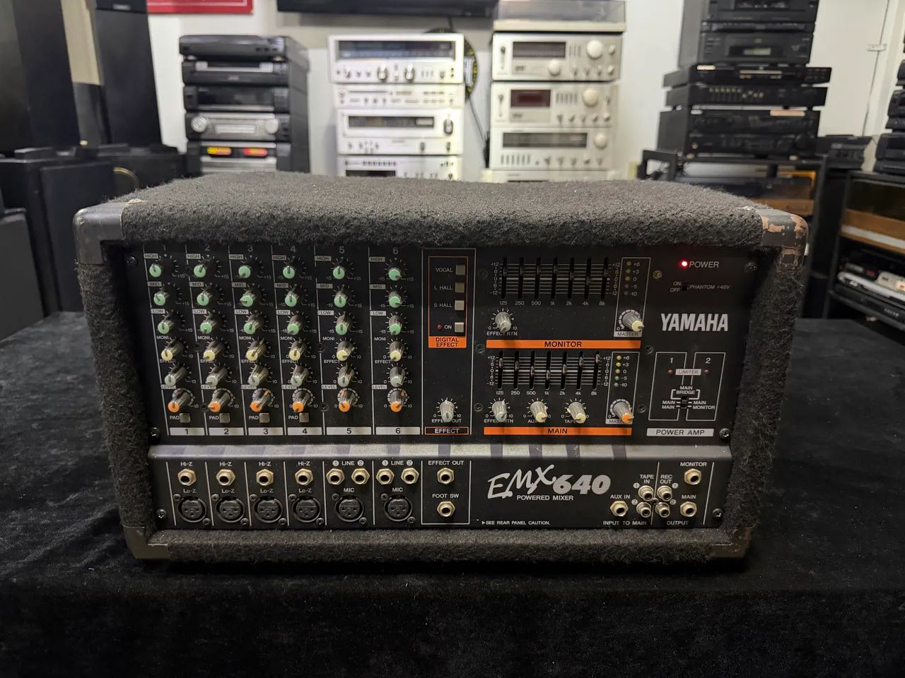 Vendo mesa Amplificada Yamaha EMX640 - Aparelhos de Som - Asa Sul