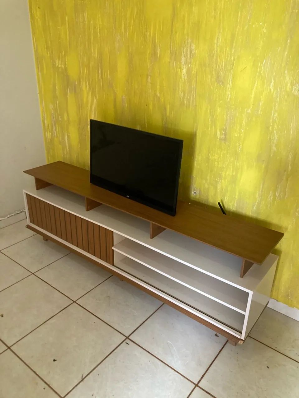 Aparador de tv+ tv 32 !!!