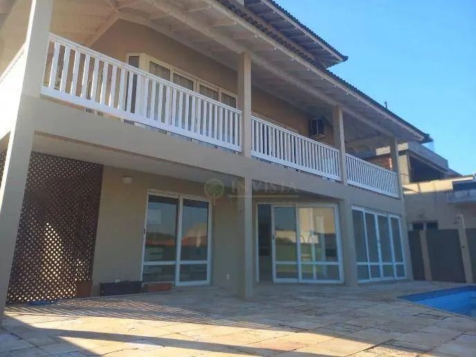 Casa com 4 quartos para Alugar em Florianópolis, Varanda Gourmet, Piscina e 4 vagas - Lot. - Foto 2