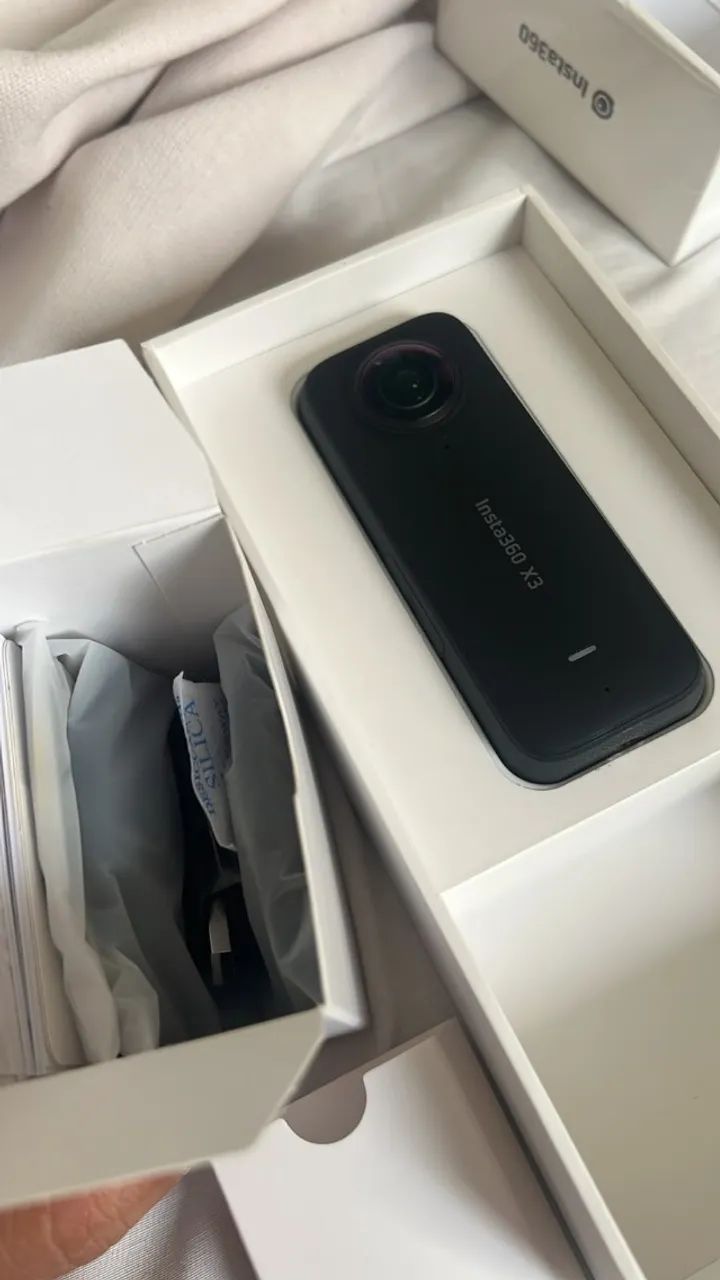 INSTA 360 X3 - Foto 2