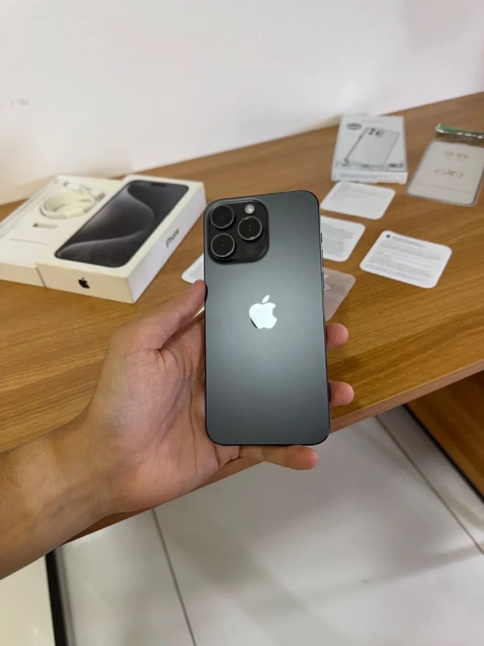 iPhone 15 Pro Max 256GB | Completo | Novíssimo 