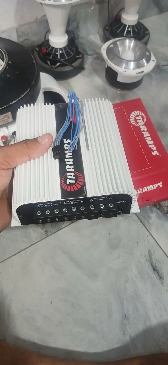 Amplificador taramps ts 800x4  - Foto 3