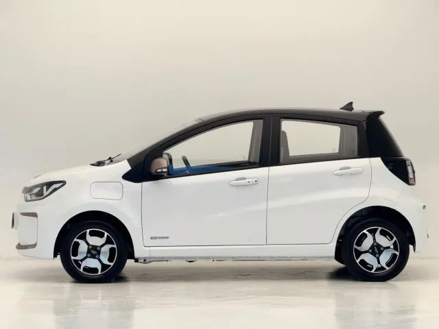 JAC E-JS1 62cv 5P Aut. (elétrico) 2023 - Foto 5