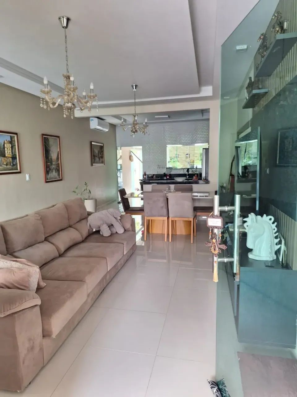 CONDOMÍNIO QUINTA DAS MARINAS - 980.000 COM PISCINA