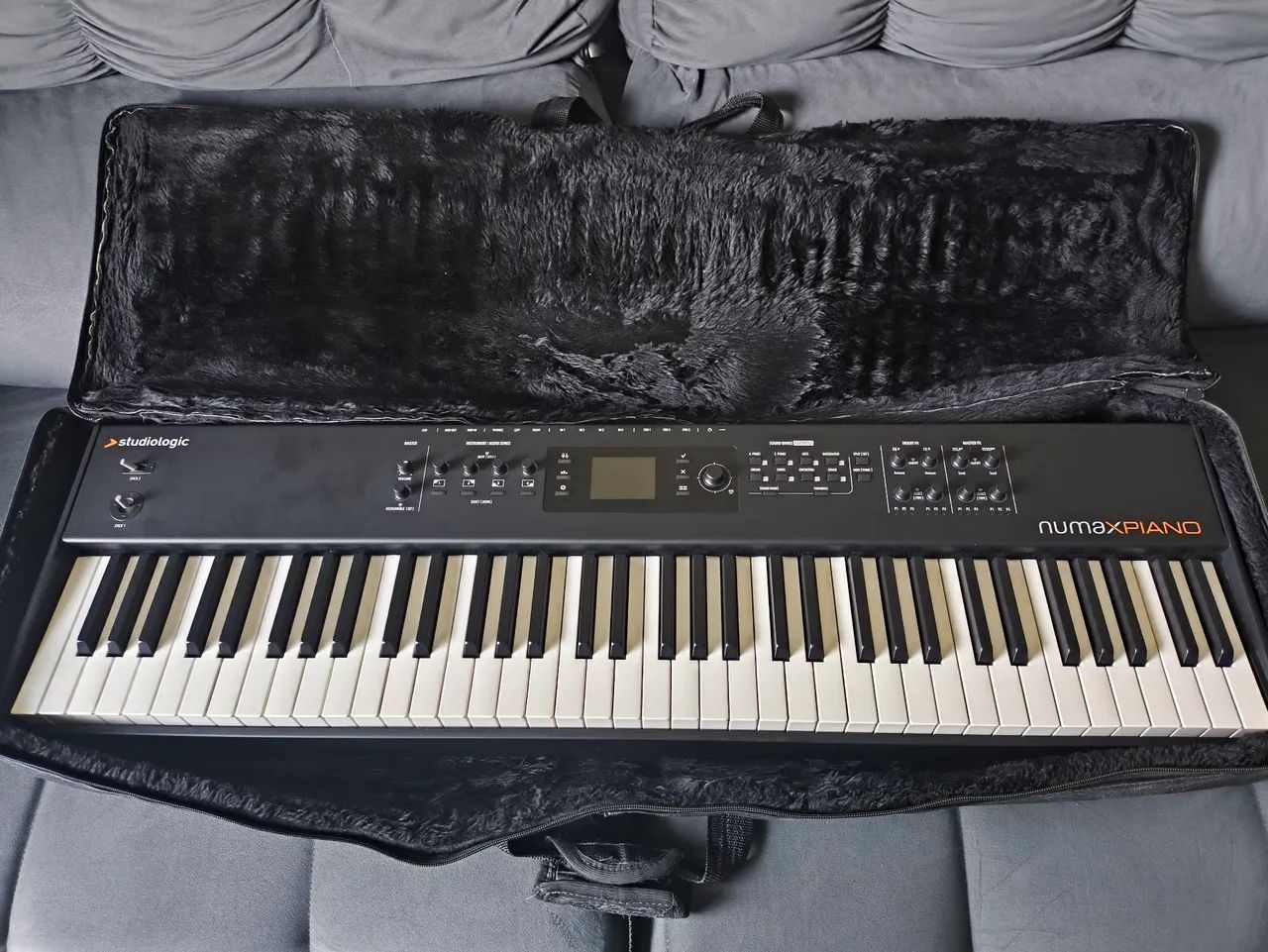Vendo STUDIOLOGIC NUMA X PIANO 73 - Foto 2