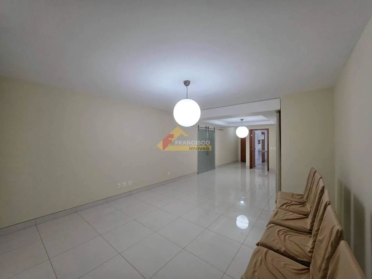 Apartamento à venda, 4 quartos, 2 suítes, 2 vagas, Centro - Divinópolis/MG - Foto 4