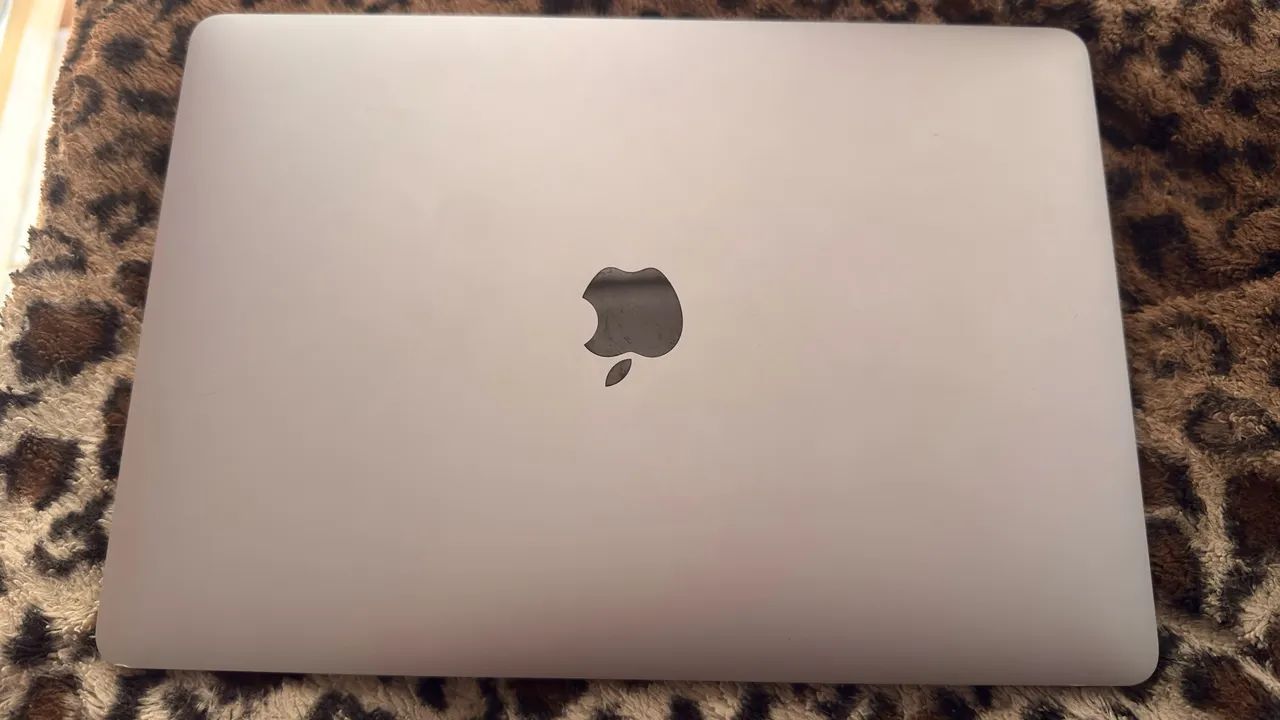 Apple MacBook Pro 2020 M1