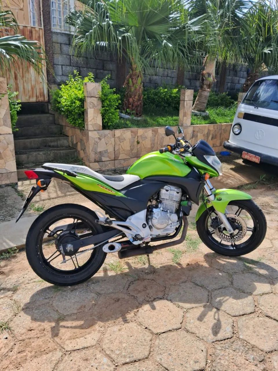 Cb 300r 