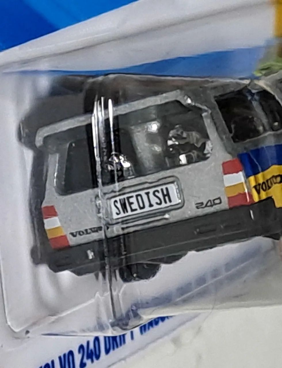 Hot Wheels Volvo 240 Drift Wagon Prata - Foto 5