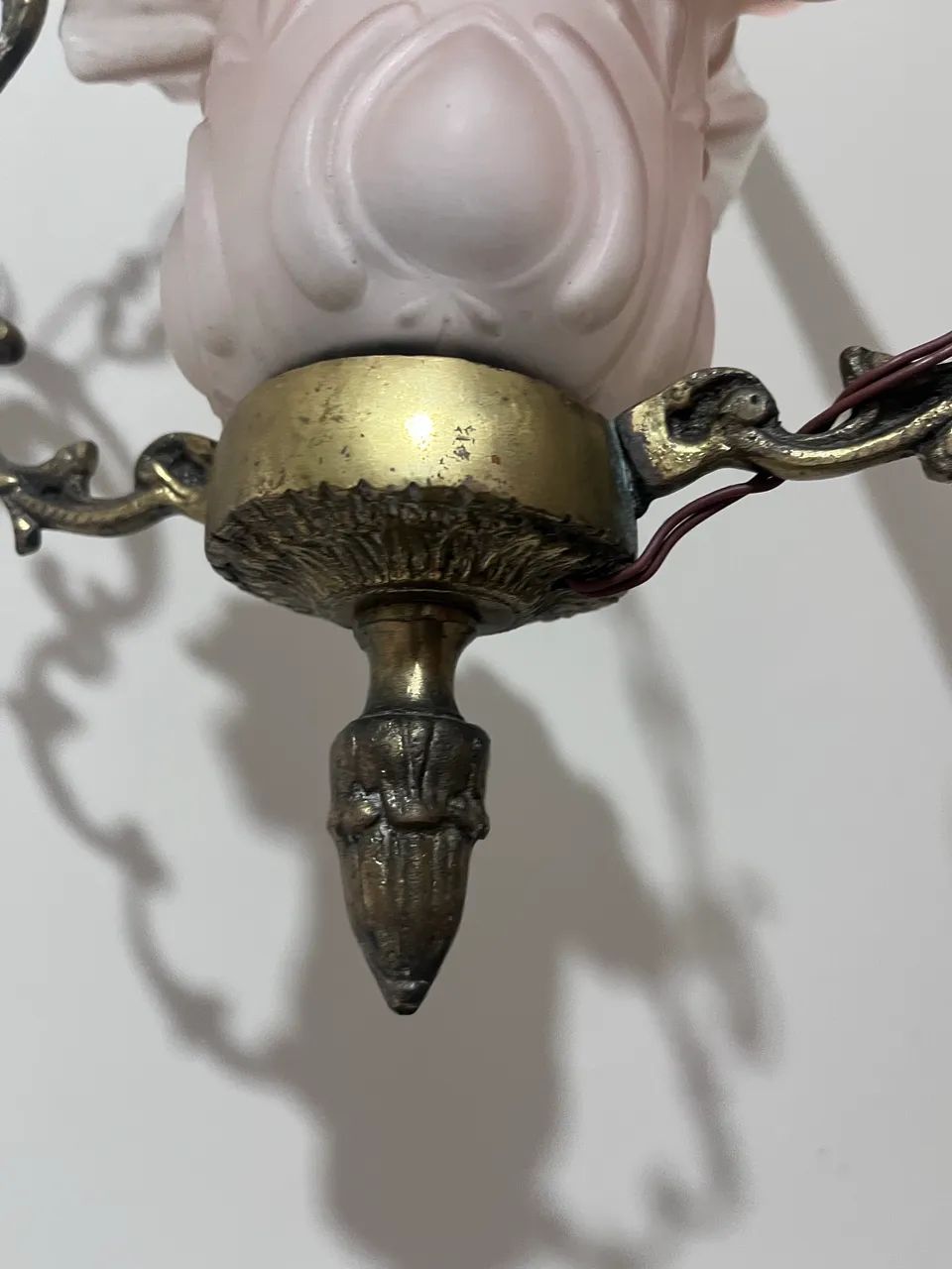 Lustre antigo em bronze  - Foto 5