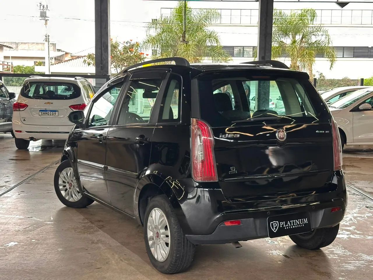 Fiat Idea Attractive 1.4 Fire Flex 8V 5P 2013 - Foto 4