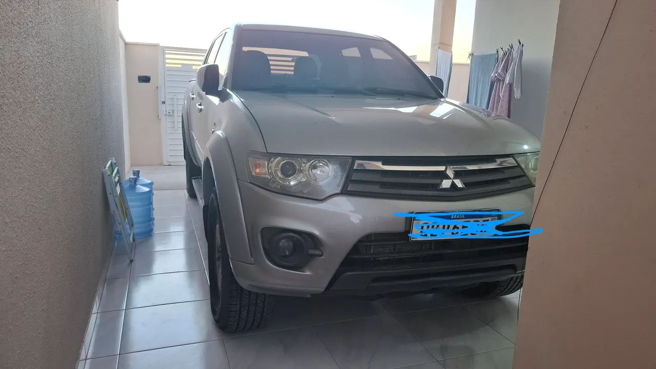 Mitsubishi L200 EVOLUTION 3.2 4X4 TB INT. DIESEL 2016