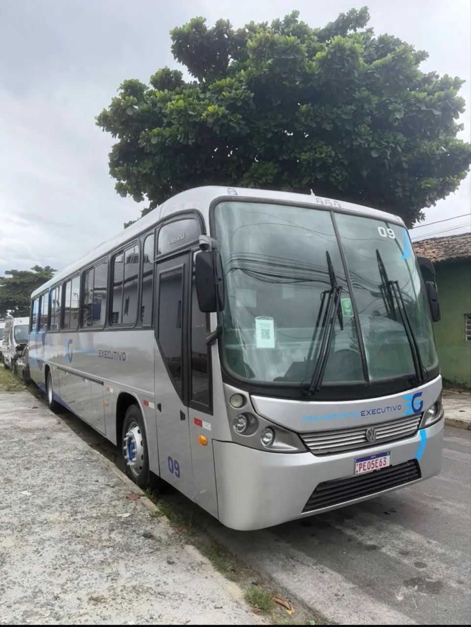 Ônibus Comil Versátile rodoviário com ar