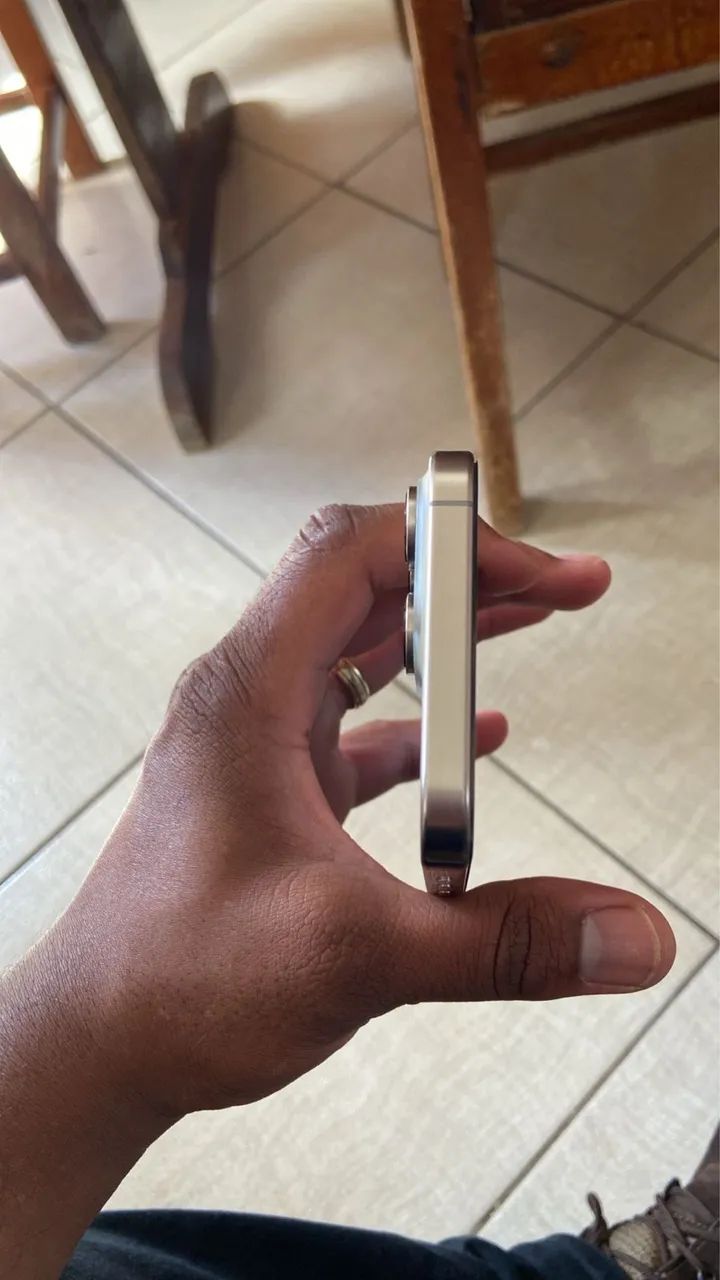 Iphone 16 pro max - Foto 6