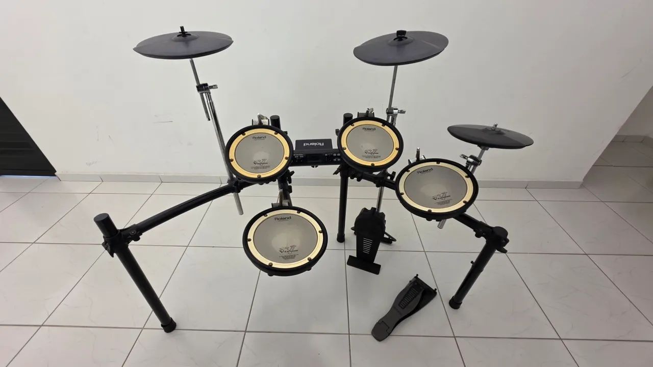 Bateria eletronica Roland TD-4
