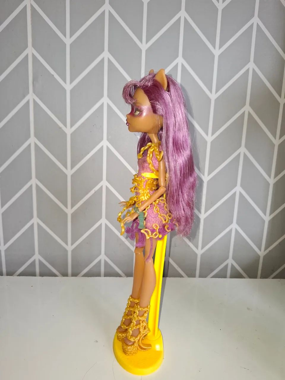 Boneca Monster High Clawdeen Wolf Haunted - Getting Ghostly - Foto 2