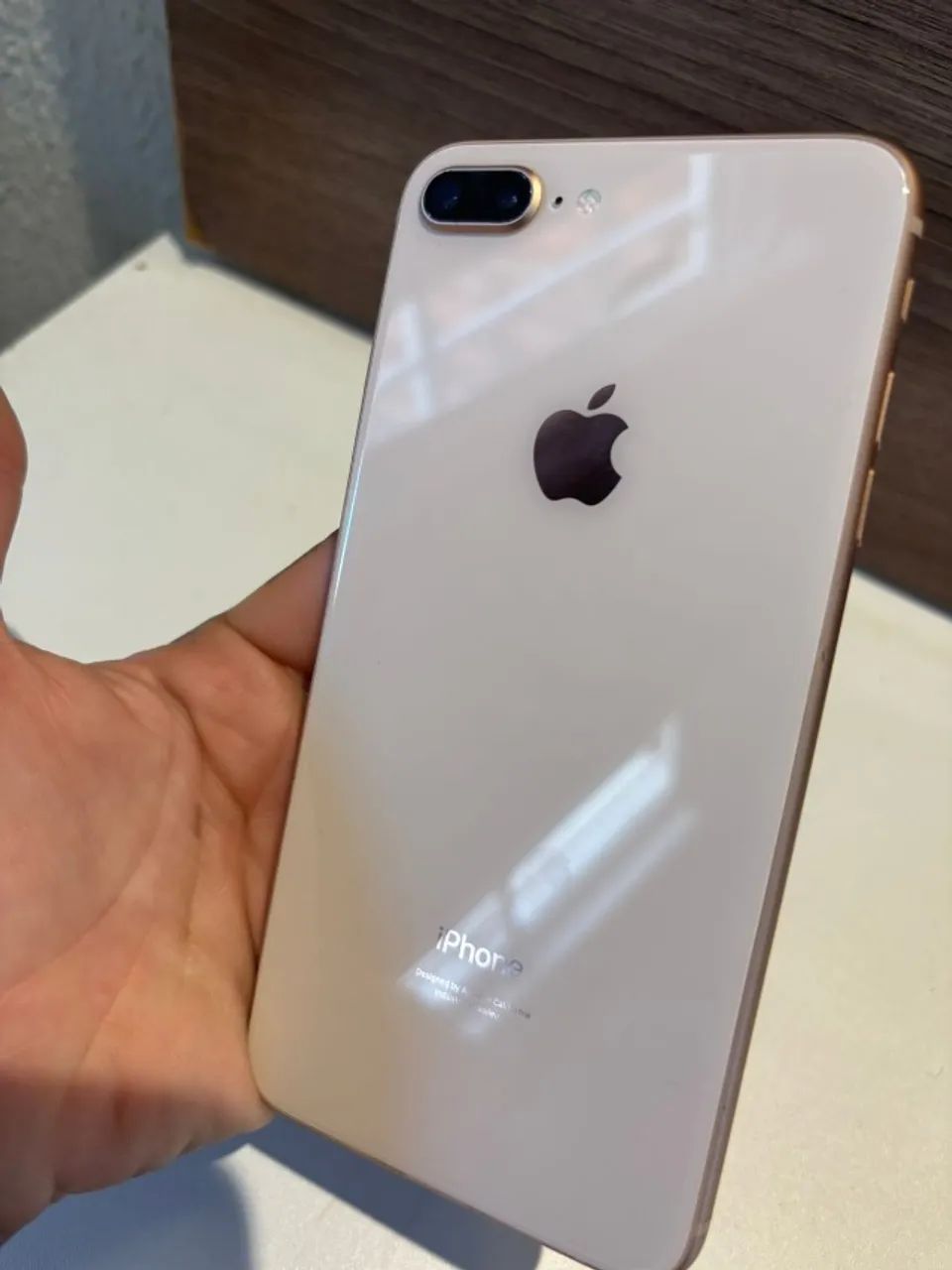 Apple iPhone 8 Plus