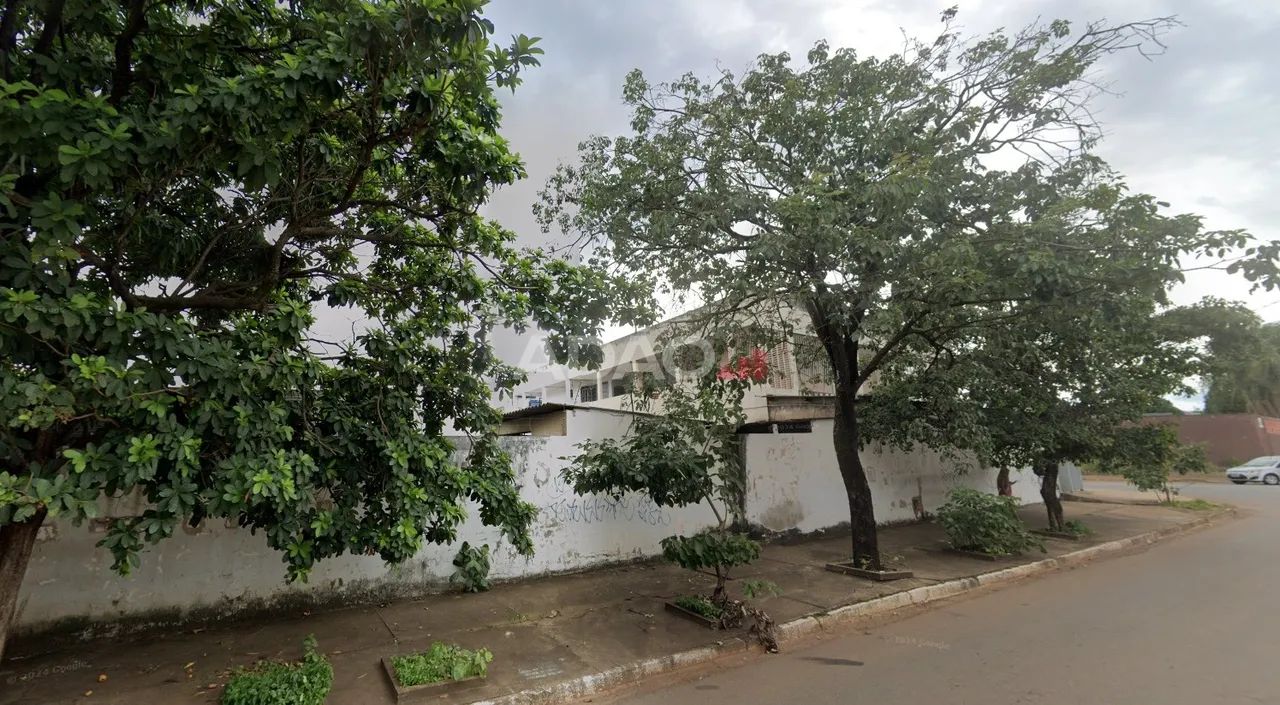 IMÓVEL COMERCIAL À VENDA  COM SALA COMERCIAL! Avenida dos Pirineus  Bairro São Francisco,  - Foto 3