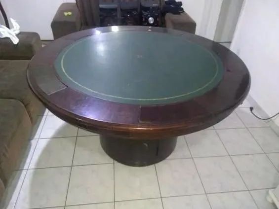 Vintage game table