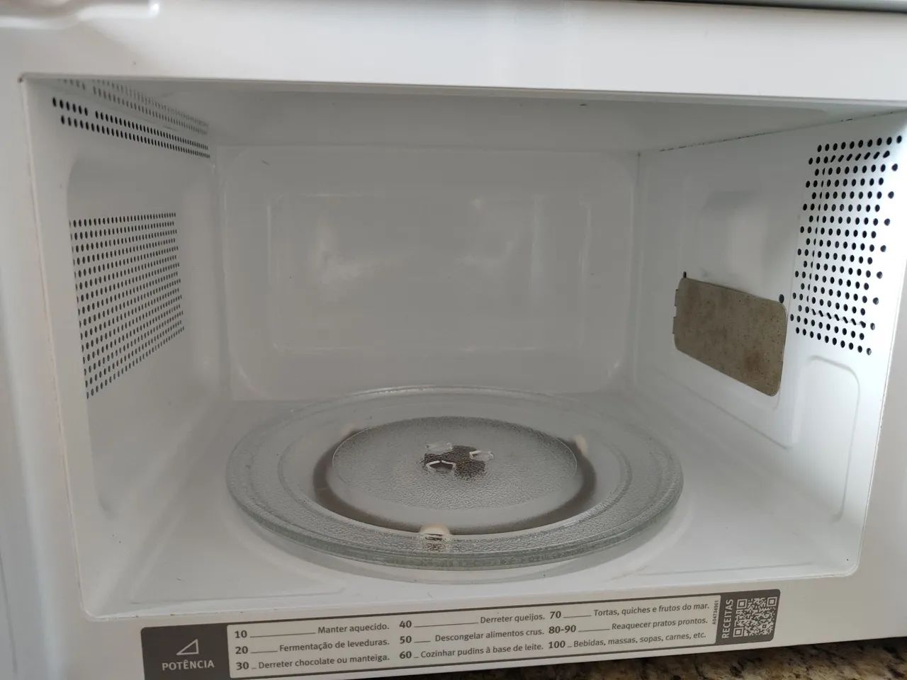 Microondas Eletrolux 28 litros  - Foto 4