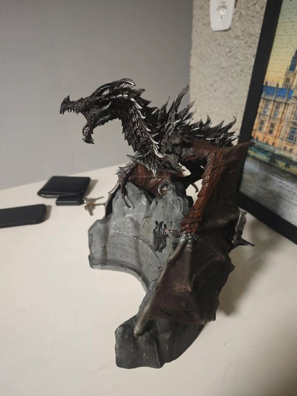 Skyrim alduin collector edition apenas figure  - Foto 3