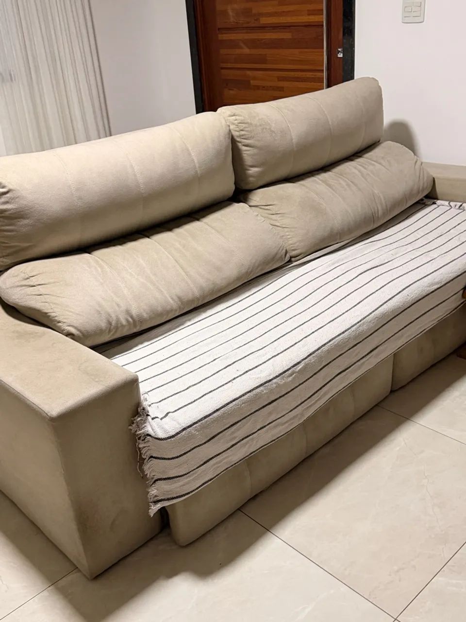 Sofá 4 lugares 2,5m retrátil reclinável ótimo estado  - Foto 5
