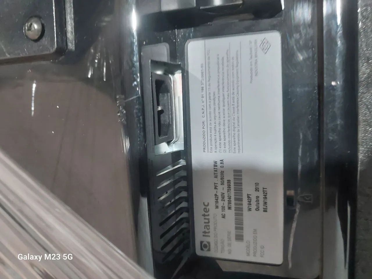 Monitor de 19 polegadas seminovos so 140 a unidade  - Foto 5
