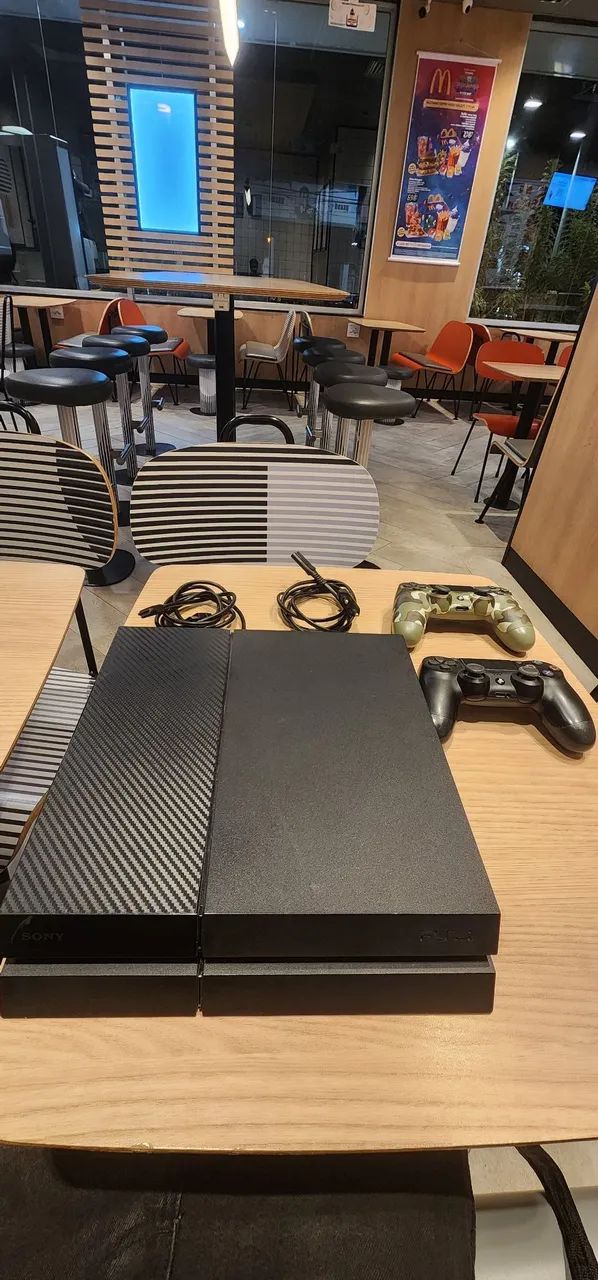 vendo PS4