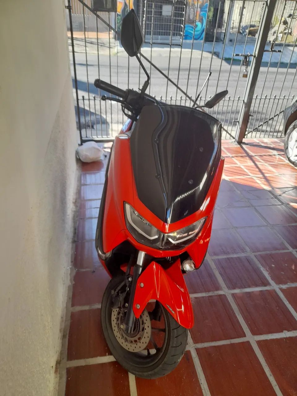 Nmax  - Foto 2