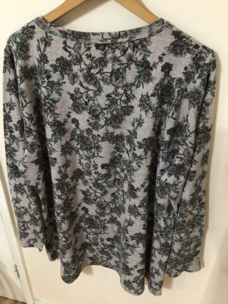 BLUSA MOLETINHO XGG FLORAL - Foto 2