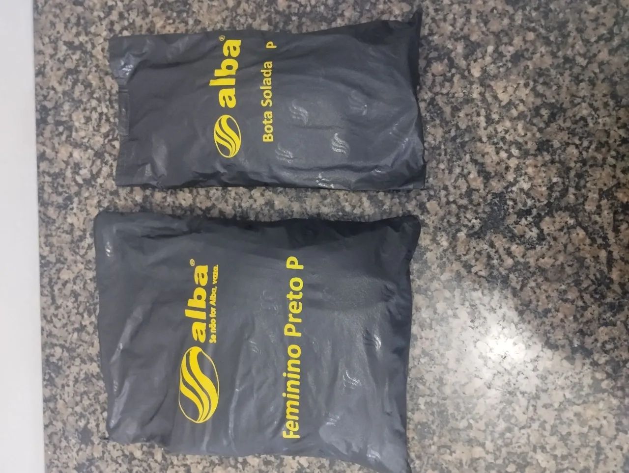 Capa alba feminina P 