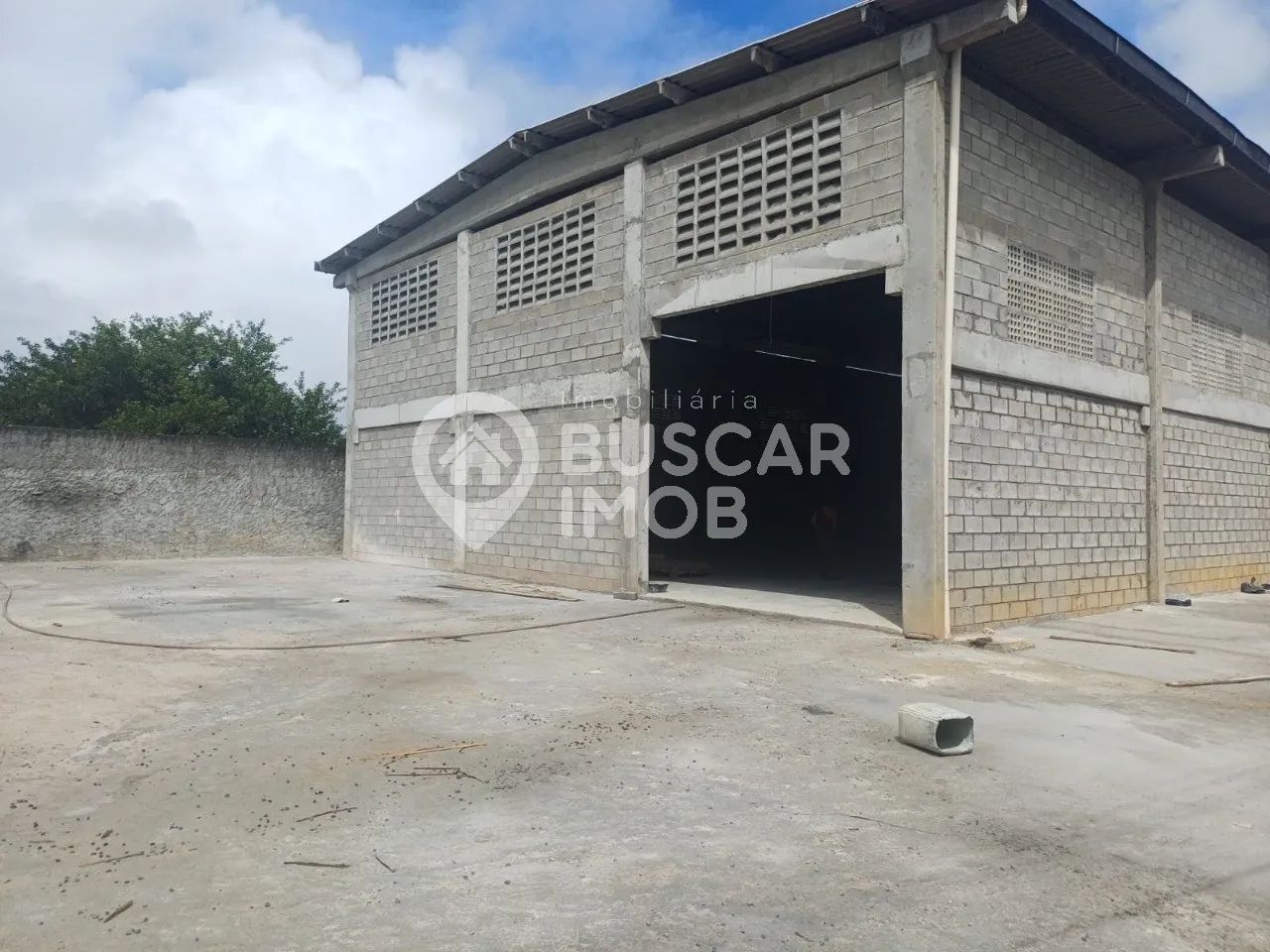 GALPÃO COMERCIAL em LAURO DE FREITAS - BA, CAJI