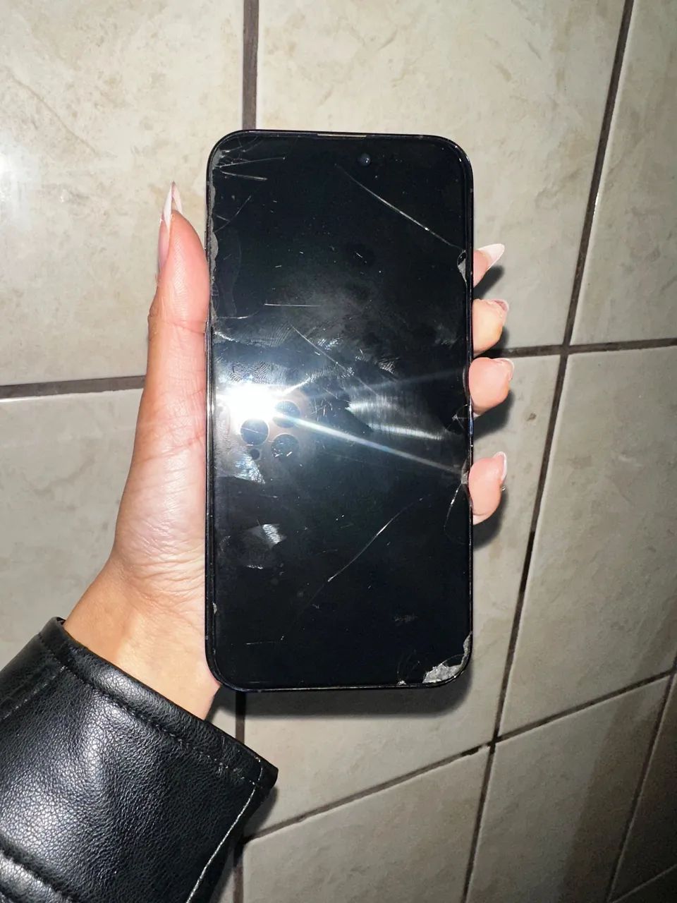 IPhone 14 Pro Max 256 GB roxo  - Foto 3