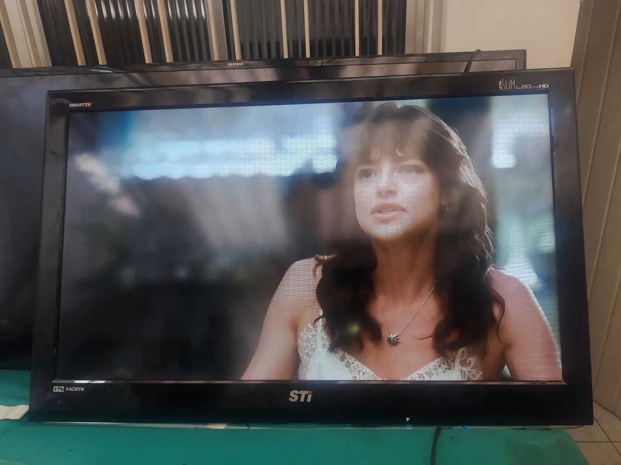 Tv STI 40 POLEGADAS  - Foto 3