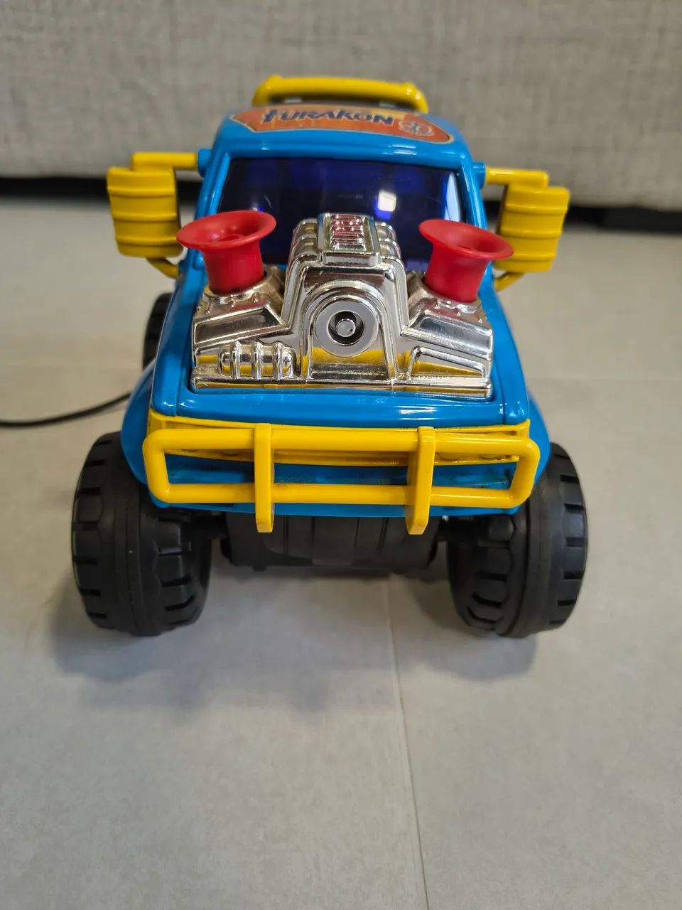 Brinquedo jipe Furakon - Foto 4